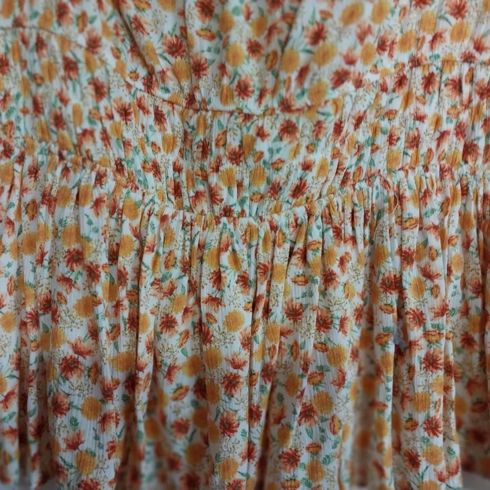 TORRID SIZE O Plus Smocked Peplum Floral Blouse - Yellow Floral Vietnam